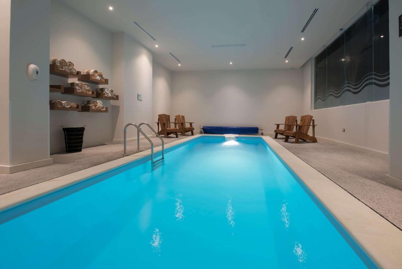 Microtel Inn & Suites By Wyndham Guadalajara Sur Palomar Eksteriør bilde